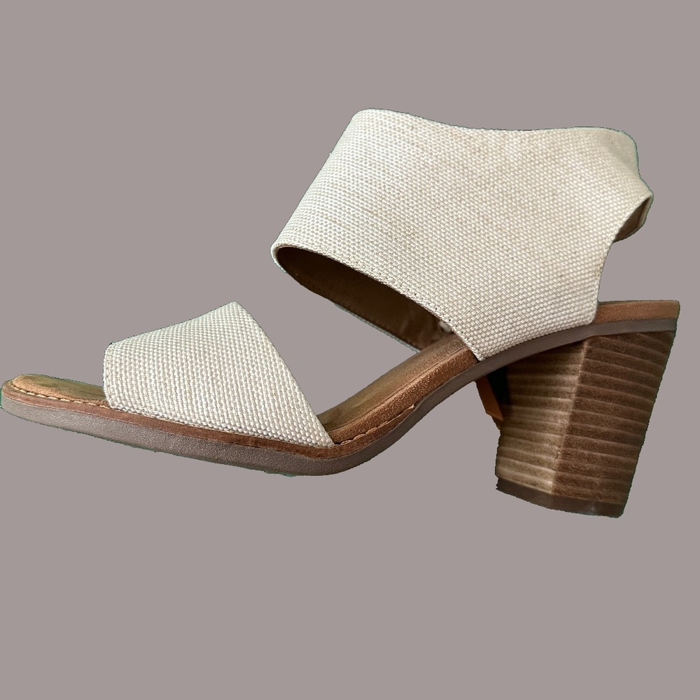 Toms Women's Heals - Canvas- Summer Majorca Sandals- Size 9